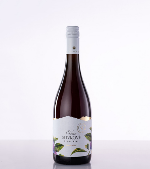 Slivkové víno je jedinečné ovocné víno, vyrobené z čerstvých a lahodných sliviek, pochádzajúcich z našich sadov. - Eshop, kúpte online cez záhraníctvo Kulla